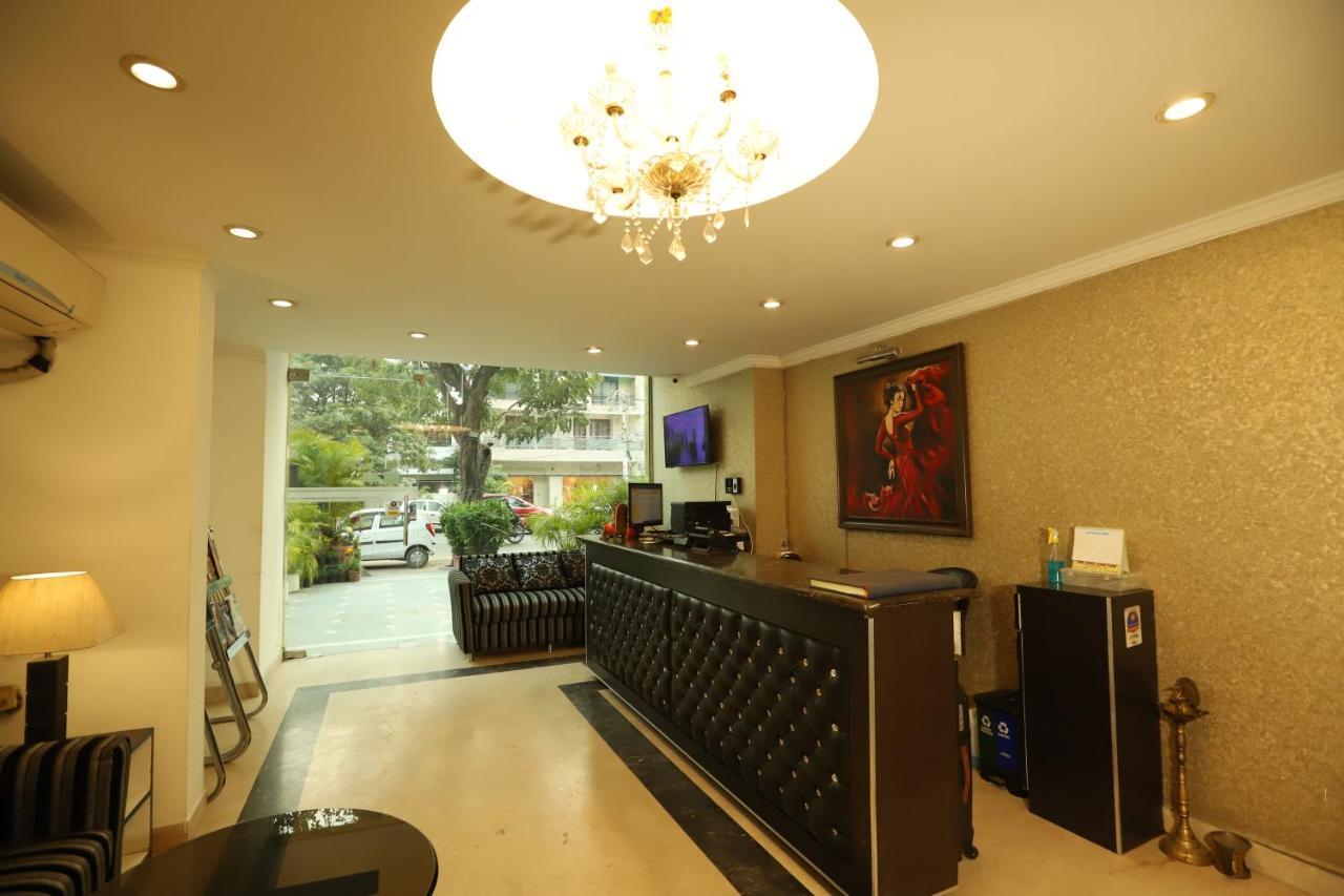 Hotel Capitol Hills - Greater Kailash Delhi New Delhi Luaran gambar