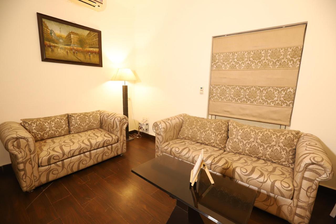 Hotel Capitol Hills - Greater Kailash Delhi New Delhi Luaran gambar